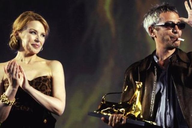 Kylie Minogue feierte Regisseur Carax in einer kurzen Rede als «Poeten des Kinos».