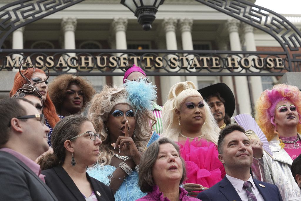 «Apropos» der tägliche Podcast Die Kontroverse um die Rechte der