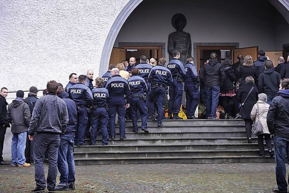 Unfallverursacher kann sich an nichts erinnern TagesAnzeiger