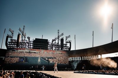 Singer Hayley Williams created a good atmosphere in Letzigrund.