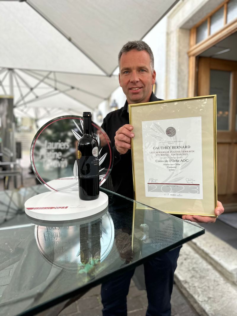 Bernard Gauthey, vigneron à Arnex-sur-Orbe, en Côtes-de-l’Orbe.
