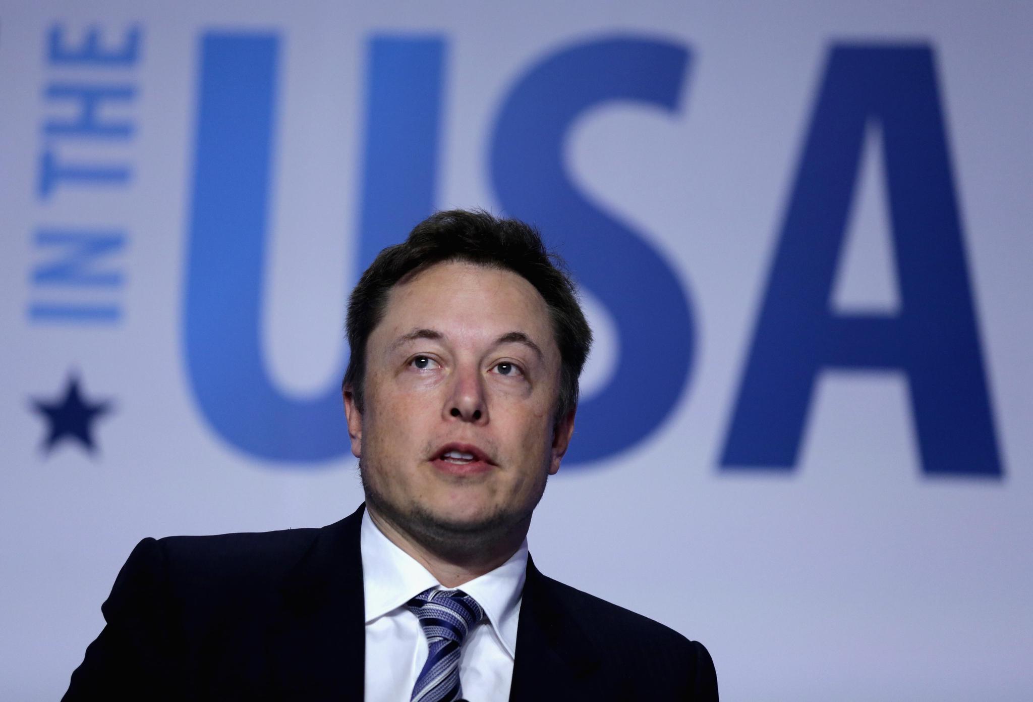 En s'attaquant à ce marché de l'auto électrique, Richard Branson se retrouverait en concurrence frontale avec Elon Musk, patron de Tesla Motors.