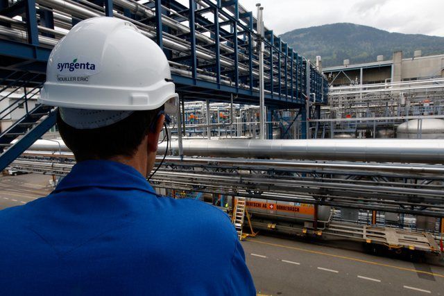 Les revendications du personnel du site valaisan ont été transmises à la direction suisse de Syngenta via une lettre ouverte.