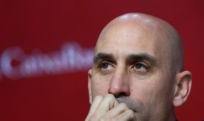 L’avenir s’assombrit pour Luis Rubiales.