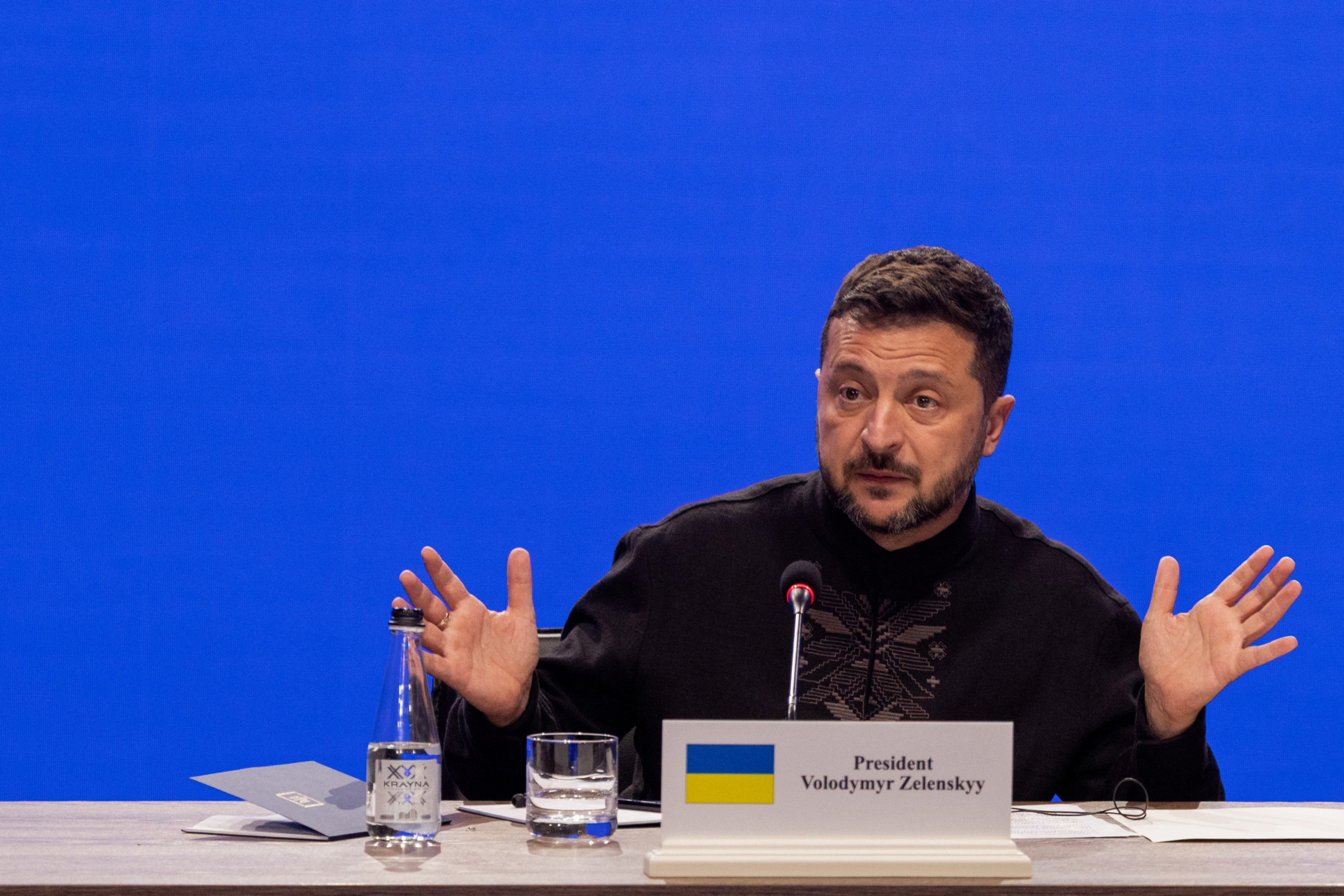 Guerre en Ukraine: Zelensky veut suspendre les frappes pendant la visite des émissaires de Trump