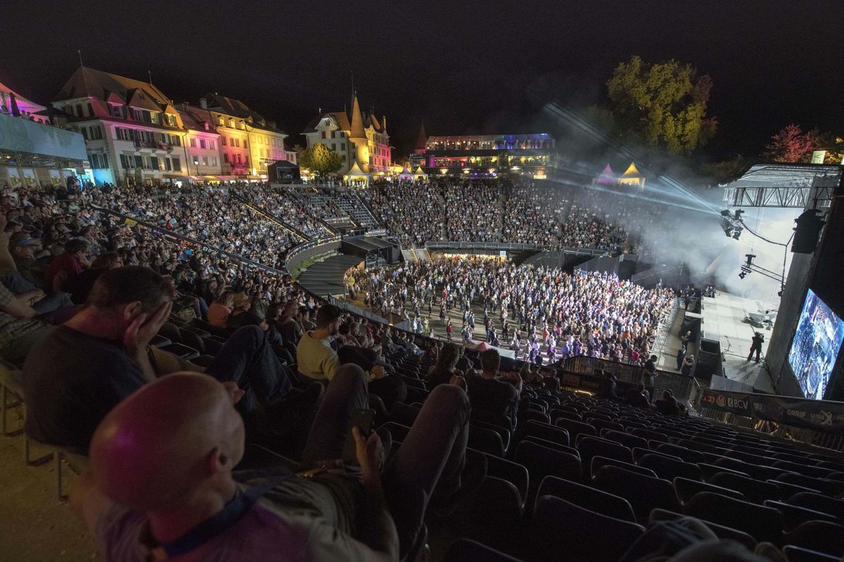 Jouant sur sa configuration assise, Rock Oz’Arènes espérait encore en février tenir cet été une édition light de 3500 places.