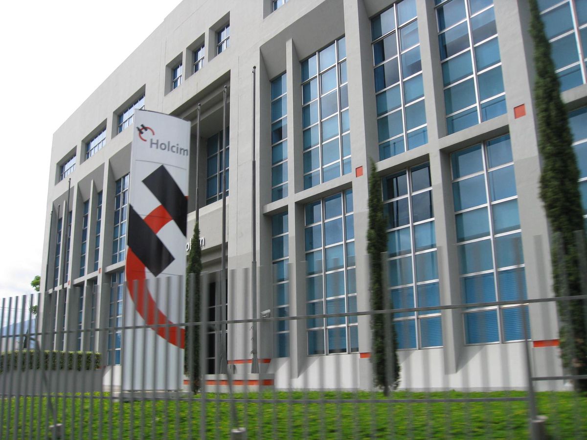 Holcim prévoit une amélioration de son résultat pour 2015 Bilan