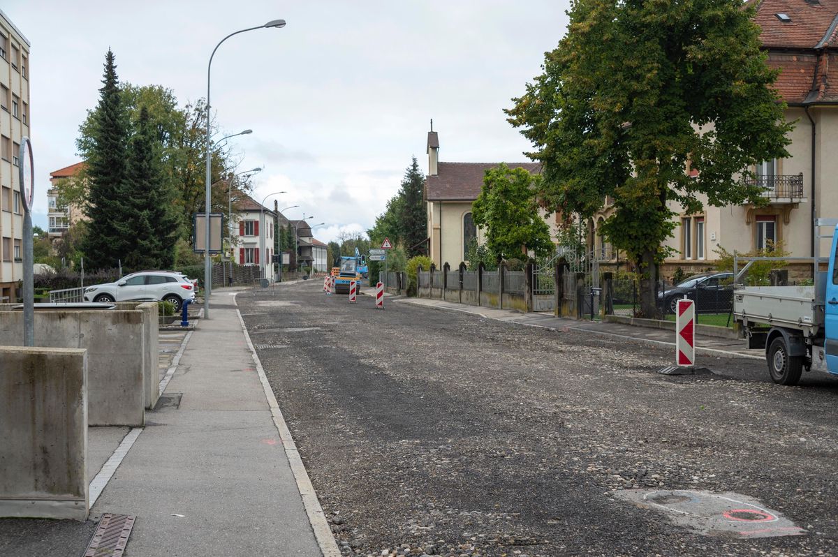 Le chauffard avait renversé une personne en fauteuil roulant sur un passage piéton de l’avenue Général Jomini à Payerne. La rue est actuellement en travaux. 
