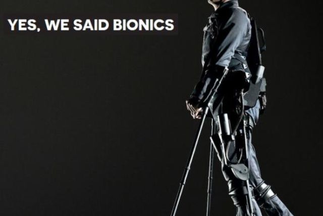 L'entreprise à l'origine de l'innovation décrit son produit comme un «costume bionique permettant de se lever et de marcher».