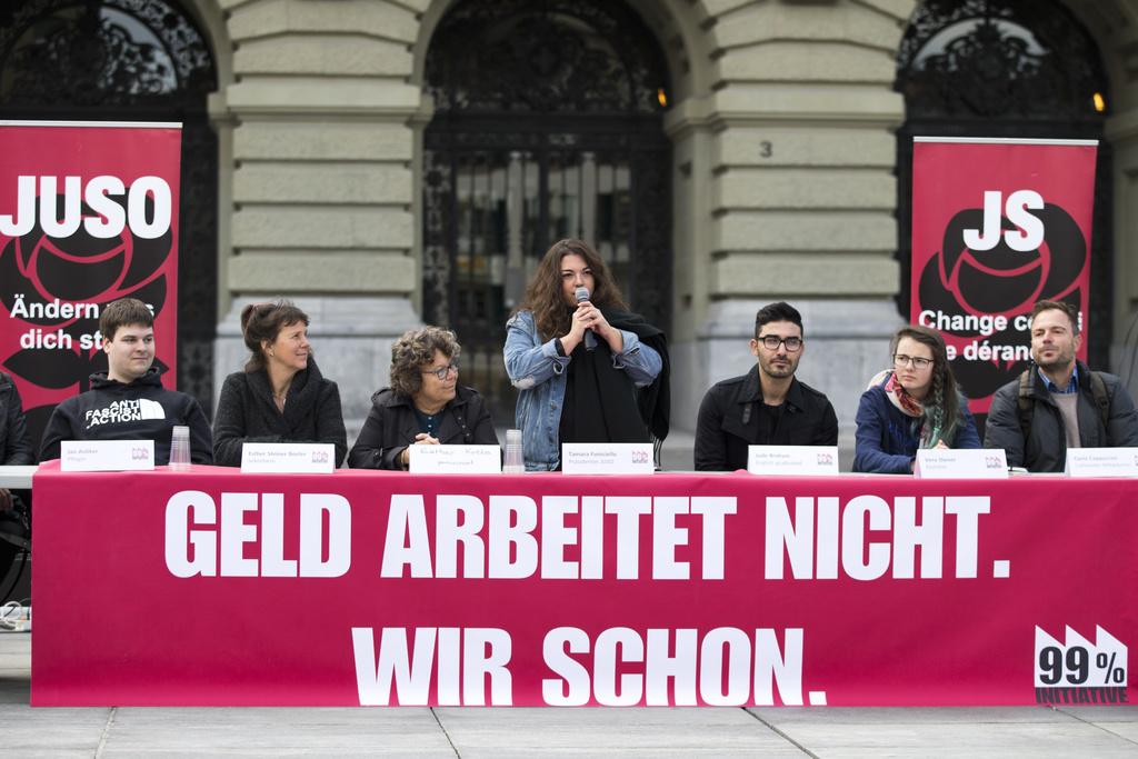 «Geld arbeitet nicht. Wir schon»: Mit diesem Slogan lancierte Tamara Funiciello, damalige Präsidentin der Juso, die 99-Prozent-Initiative.