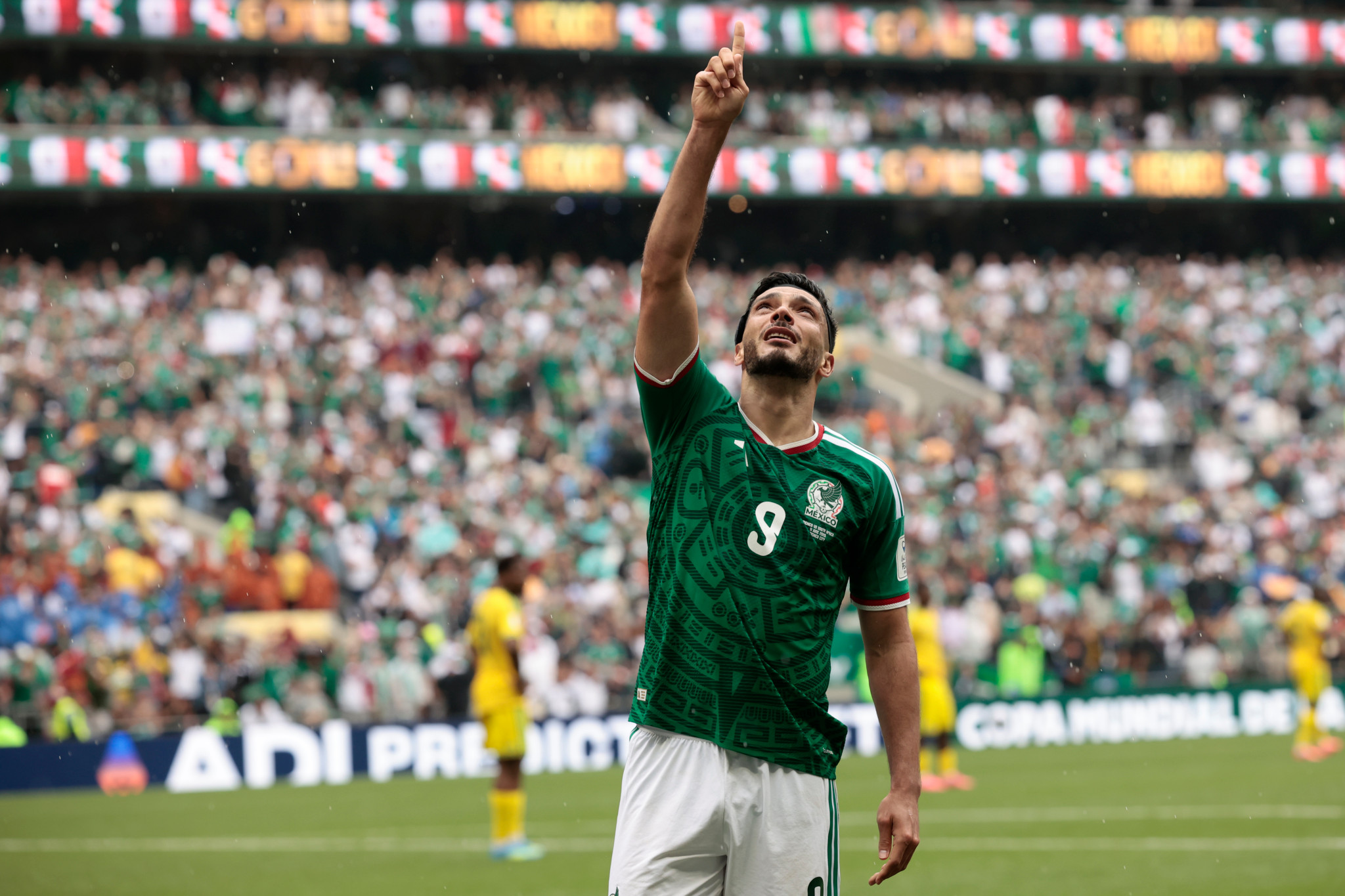 Mexikos Raul Jiménez: Er überlebte einen Schädelbr