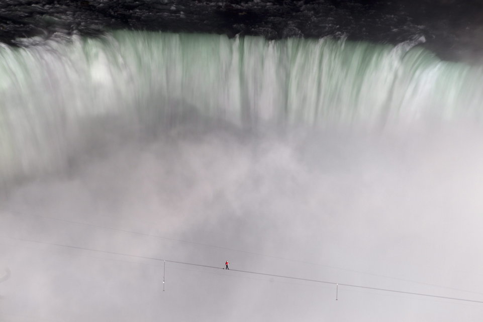 Seiltanz ber die Niagaraflle