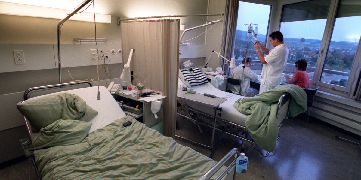 Inselspital Bern：私たちがベッドの隣人で経験したこと