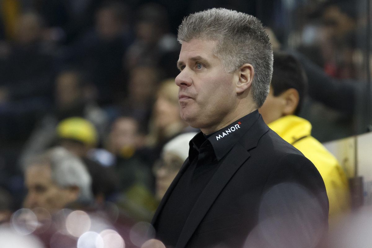 Louis Matte a suivi 811 matches de National League depuis le banc des Aigles. Désormais, il met sa science au service des Abeilles.