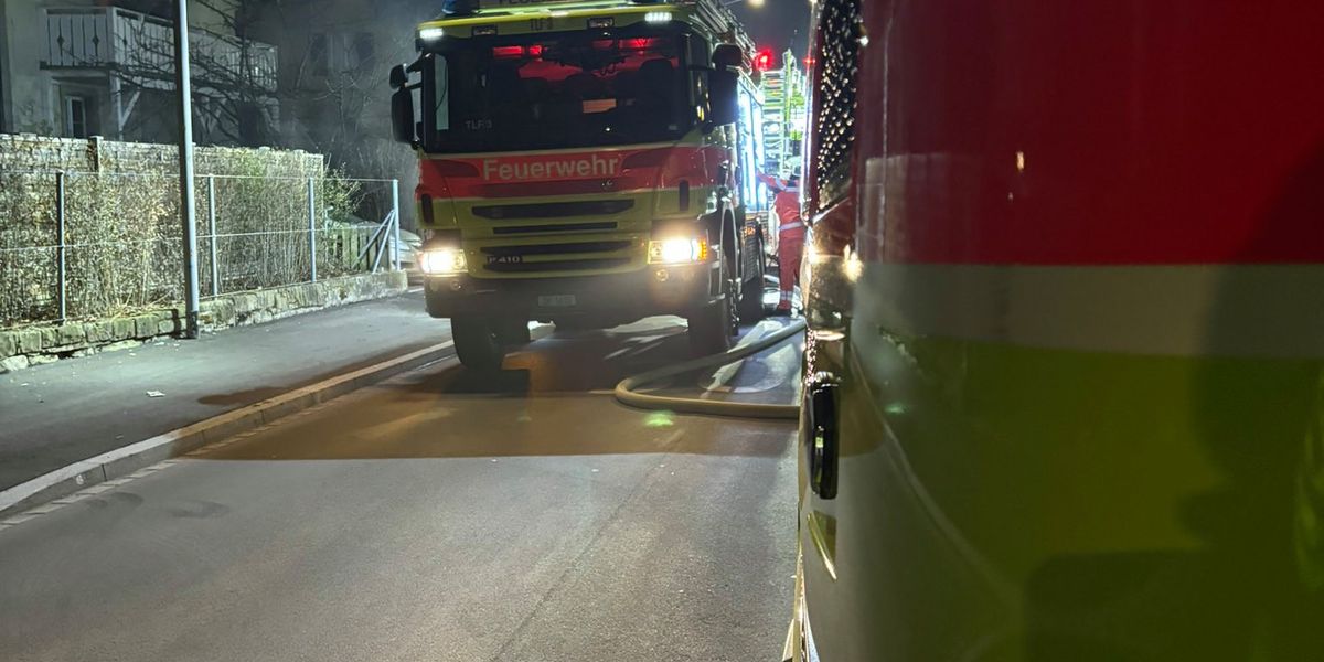 Zürich-Schwamendingen: Frau bei Hausbrand verletzt