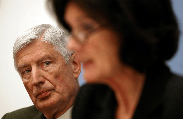 L’homme politique néerlandais Dries van Agt .