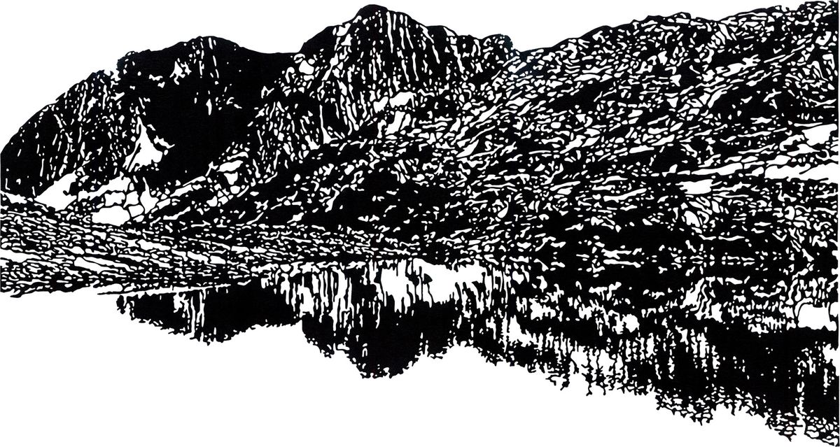 Illustration en noir et blanc de montagnes se reflétant dans un lac.
