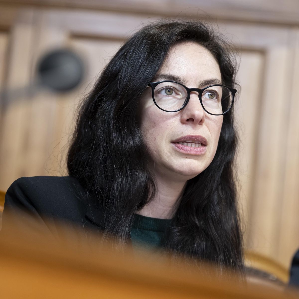 Celine Vara, représentante de GP-NE, s’exprime lors de la session de printemps des conseils fédéraux, le 29 février 2024 à Berne.