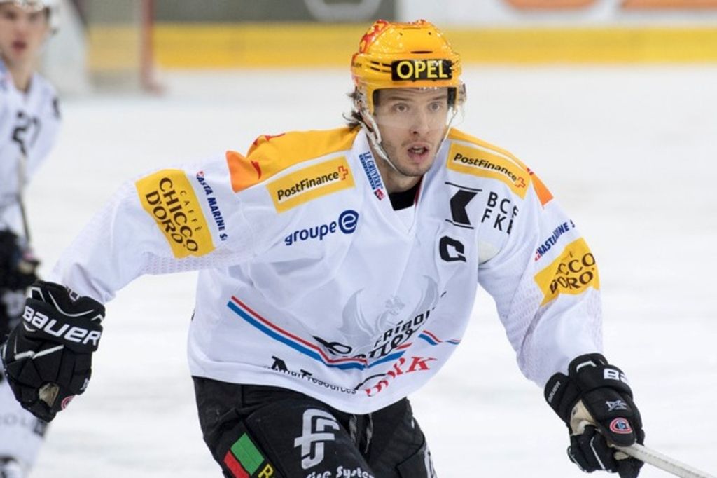 Fribourg Gottéron s'impose grâce à Sprunger