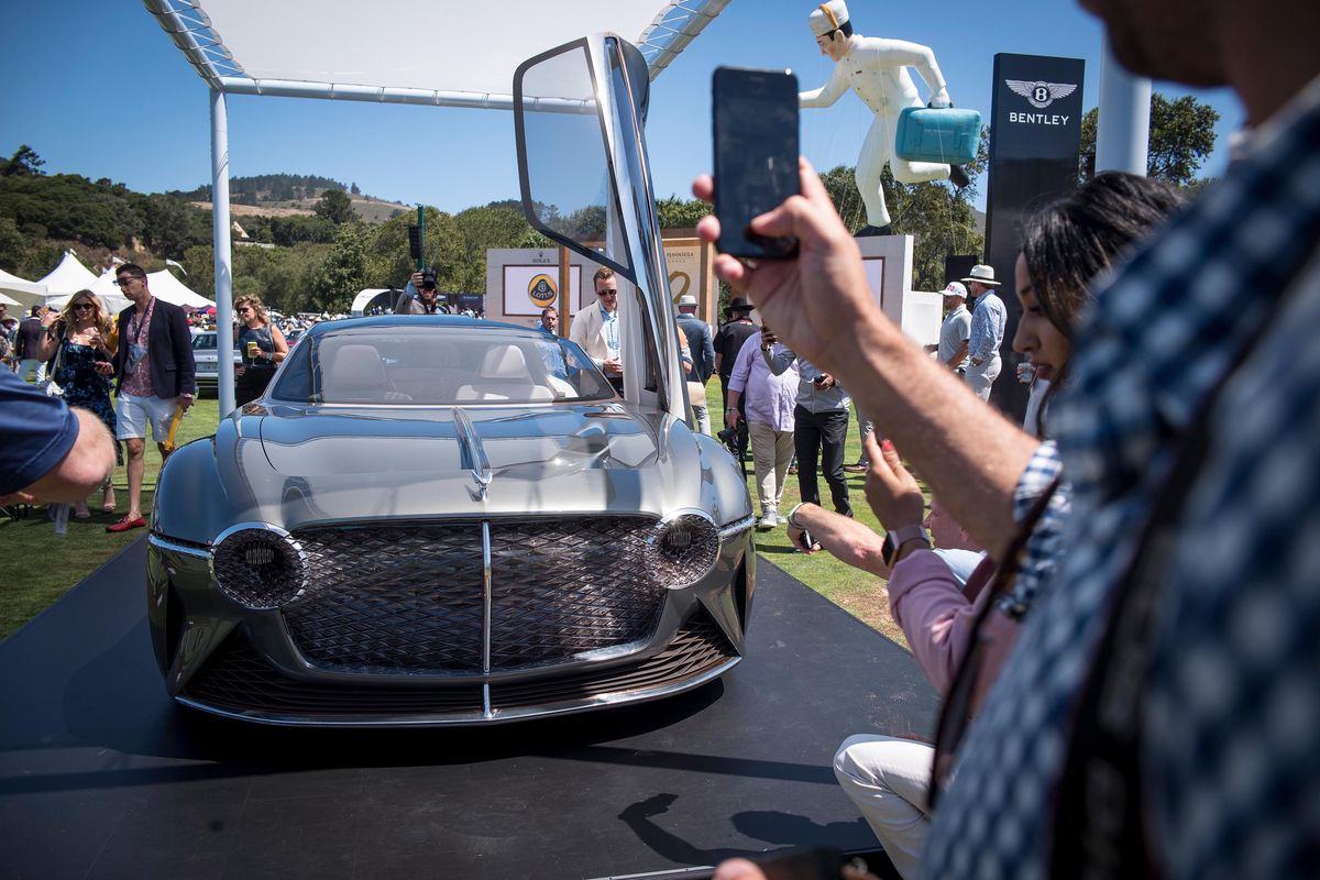 Bentley présentait en 2019 le premier prototype 100% électrique, la EXP 100 GT. L’abandon des moteurs thermiques, dont le célèbre W12, sera effectif dans deux ans.