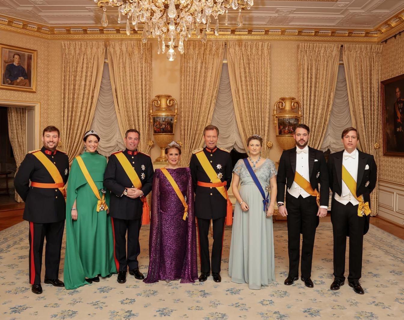 Au Luxembourg La famille grandducale au complet pour le gala de Nouvel An L'essentiel Au Luxembourg La famille grandducale au complet pour le gala de Nouvel An L'essentiel