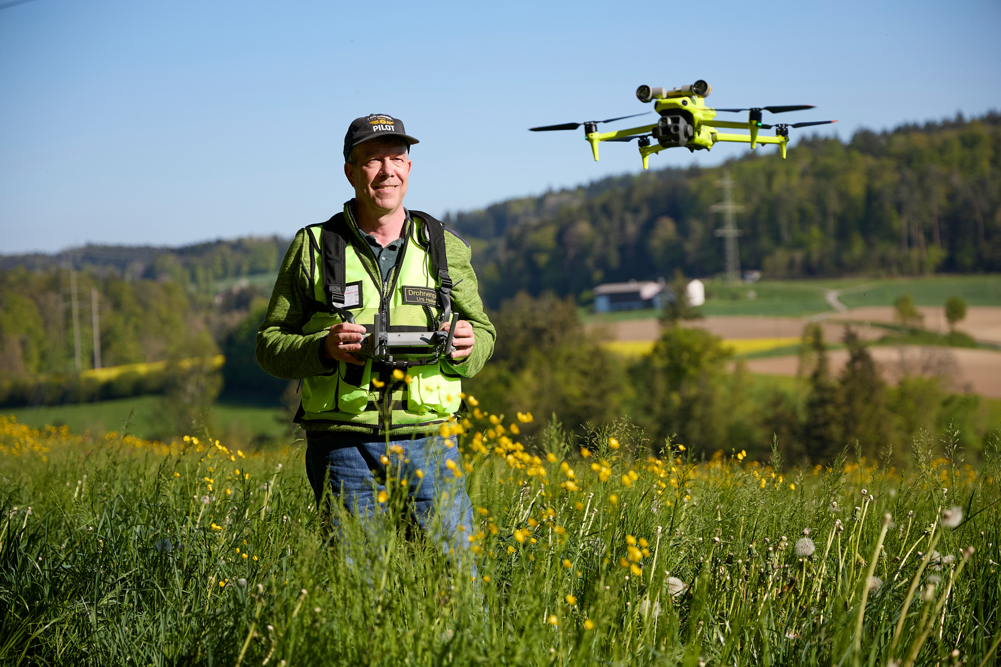 Drohnen gegen den Mähtod: So werden die Rehkitz-Retterinnen und -Retter geschult