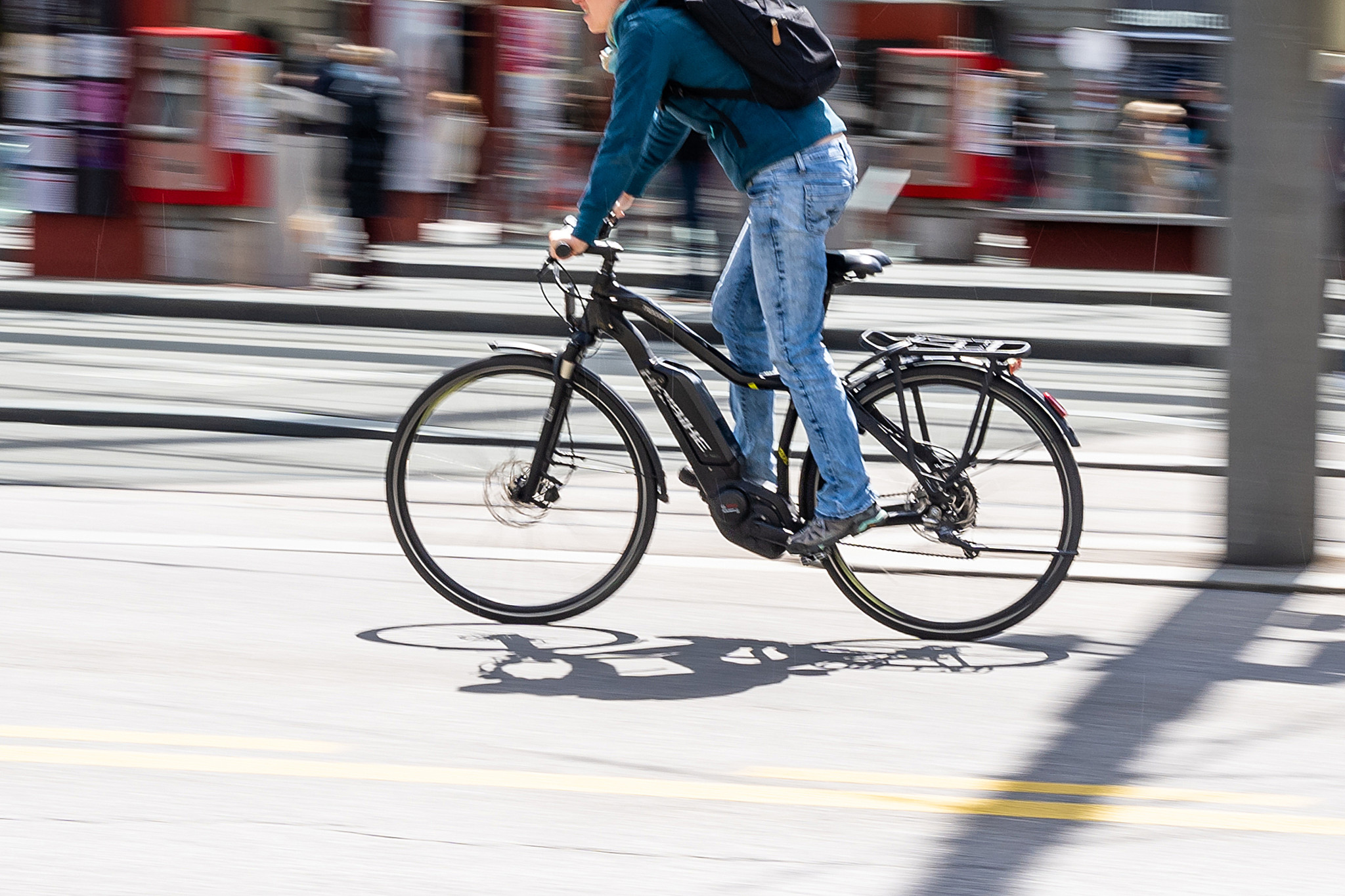 «Apropos – der tägliche Podcast: Alkohol, E-Bikes, Helm­verweigerung: Warum tödliche Velounfälle zunehmen