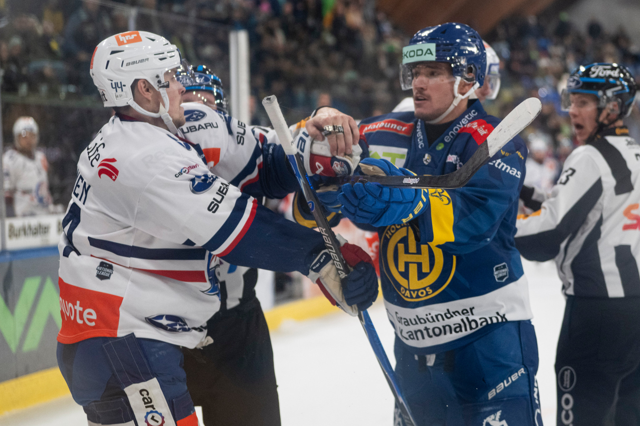 HCD - ZSC im Lliveticker: Wer schlägt im Halbfinal zuerst zu? Die ZSC Lions fordern auswärts den HC Davos