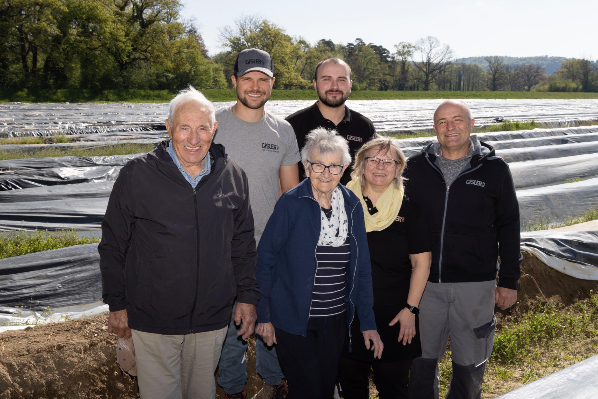 «Weisses Gold» aus dem Zürcher Weinland: Diese Familie baut schon seit über 60 Jahren den begehrten Flaacher Spargel an
