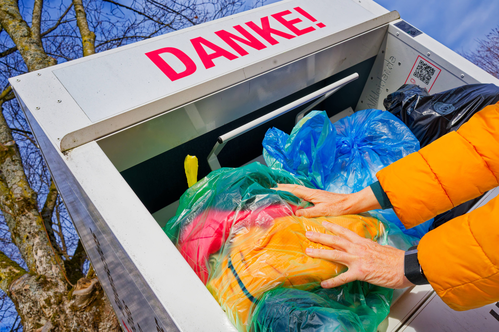 Textile en Suisse: Toujours plus de vêtements collectés, mais de moins en moins recyclables
