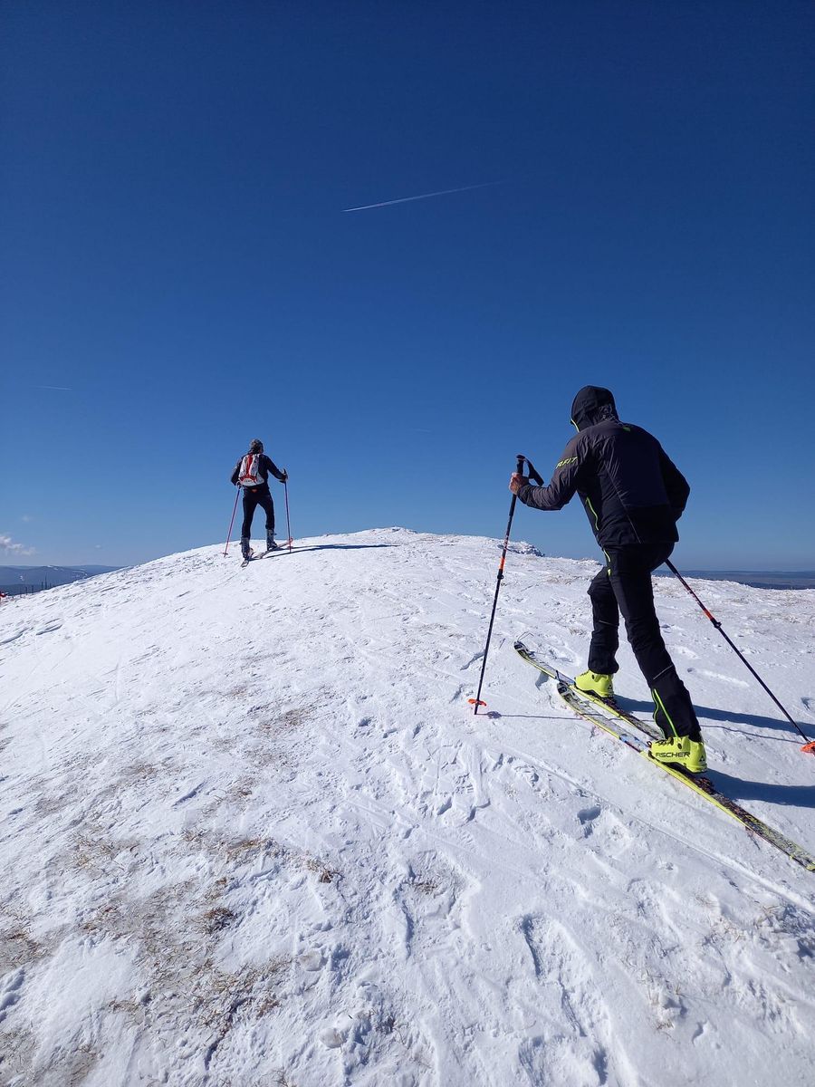 Une vingtaine d’amis ont partagé ce challenge avec Christophe Leuba. Il n’a été seul que durant trois ascensions du Chasseron, sur vingt-trois.