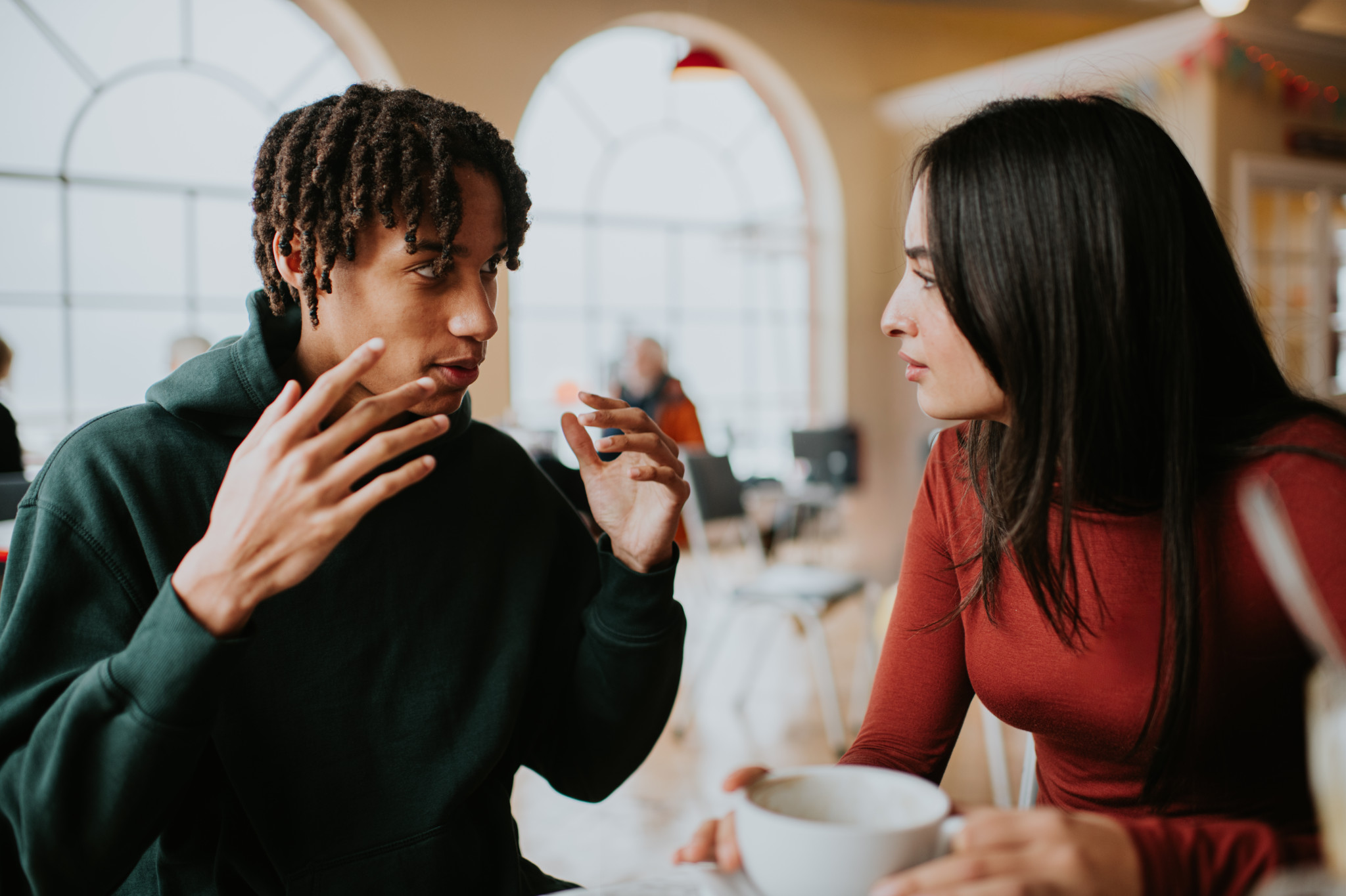 Santé mentale: un «bar à écoute» inédit pour soutenir les jeunes