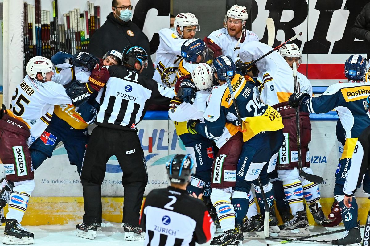 La fin de match avait tourné en bagarre générale.