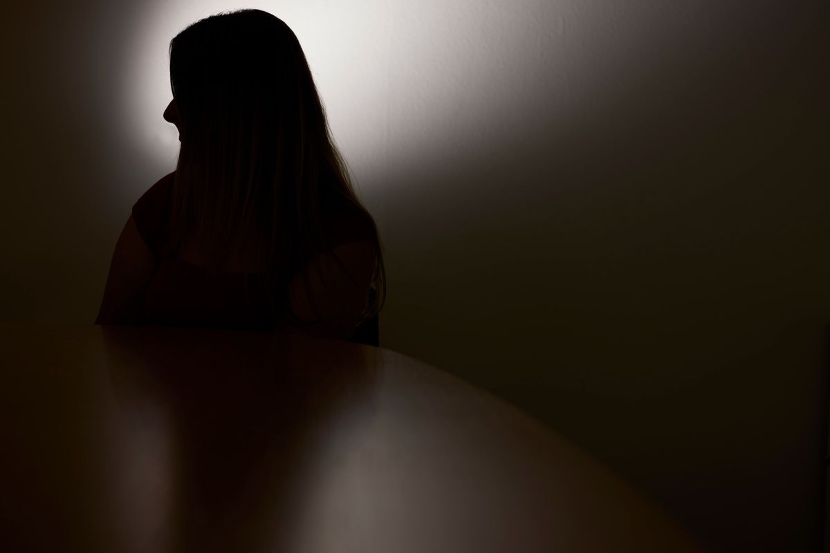 Lausanne, le 26 juin 2024. Témoignage d’une mère de 3 enfants, 2 filles et un garçon. Son ex-mari a enlevé leur fils et malgré un jugement du Tribunal de district, elle n’arrive pas à le récupérer. Elle craint qu’ils fuient à l’étranger.    Photo Yvain Genevay / Le Matin Dimanche