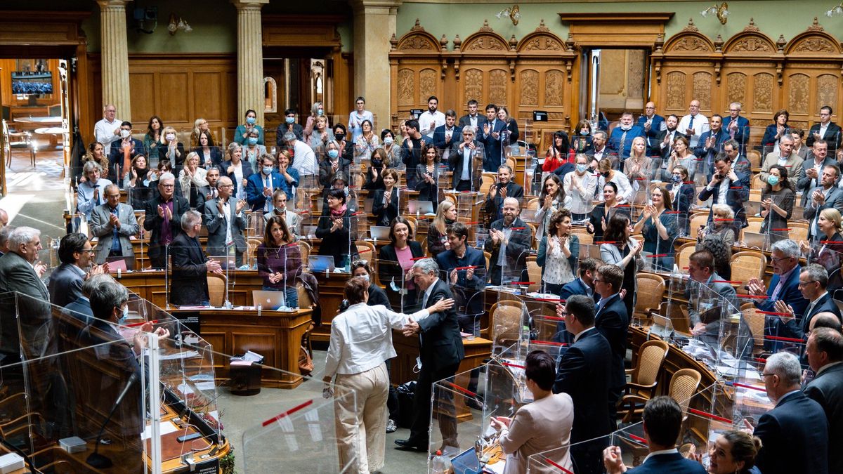 SVP-sagt-Gletscherinitiative-mit-Referendum-den-Kampf-an