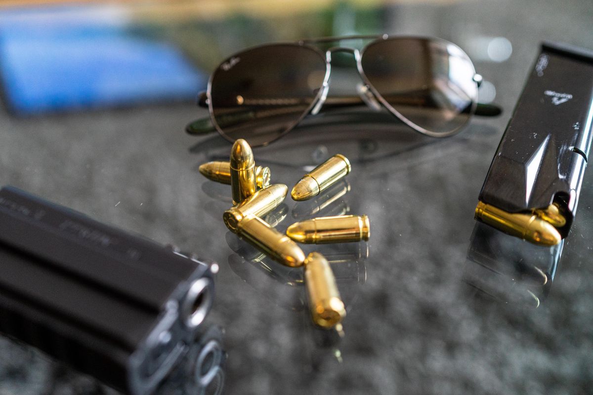 Le business en ligne de mire: une filiale de Ruag devait négocier un marché pour des pistolets (image prétexte).