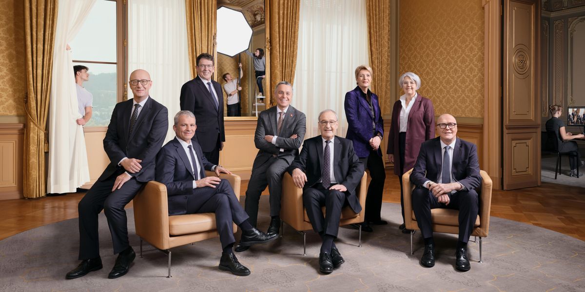 Das Bundesratsfoto 2026 Ist Da So Viel Gold das-bundesratsfoto-2026-ist-da-so-viel-gold
