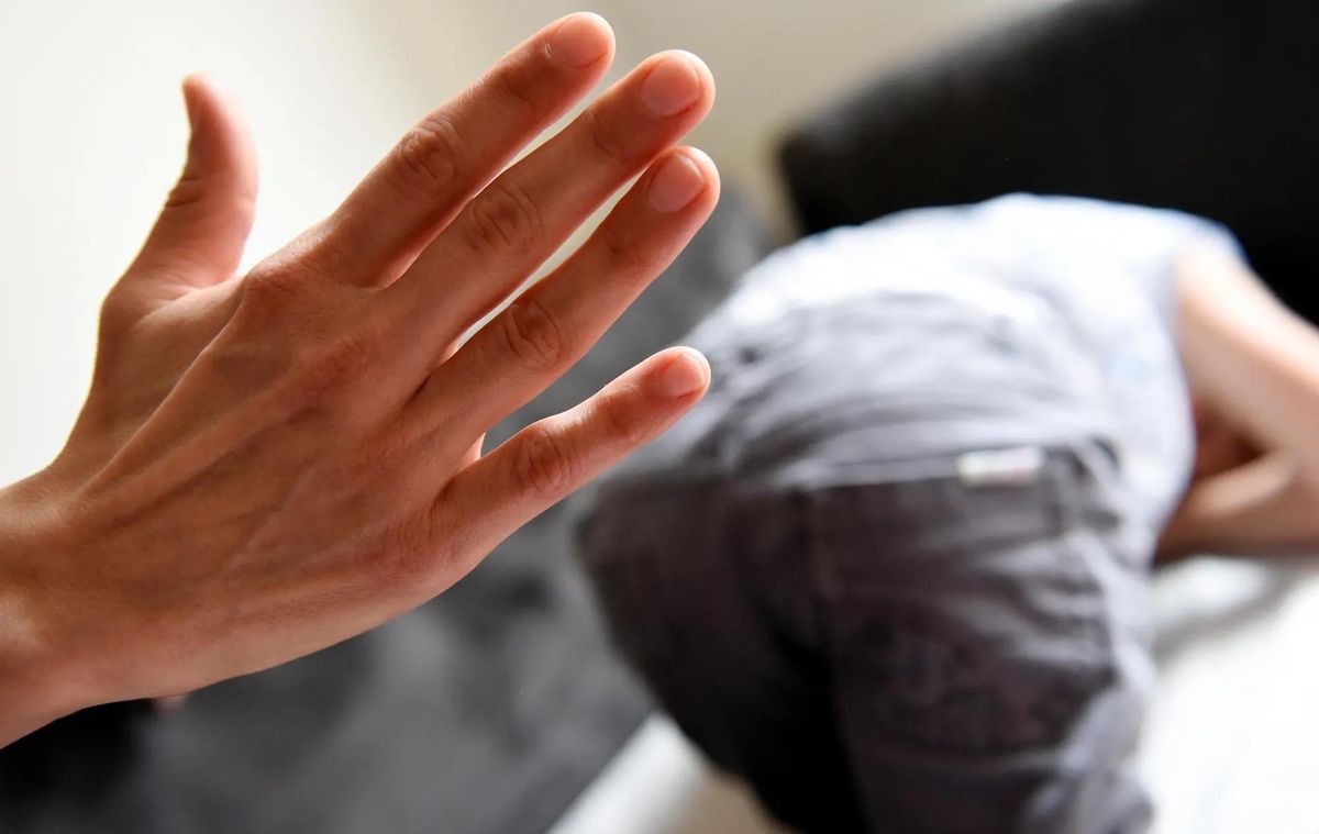 Le Parlement veut une éducation sans violence pour les enfants. Le Parlement veut une éducation sans violence pour les enfants.