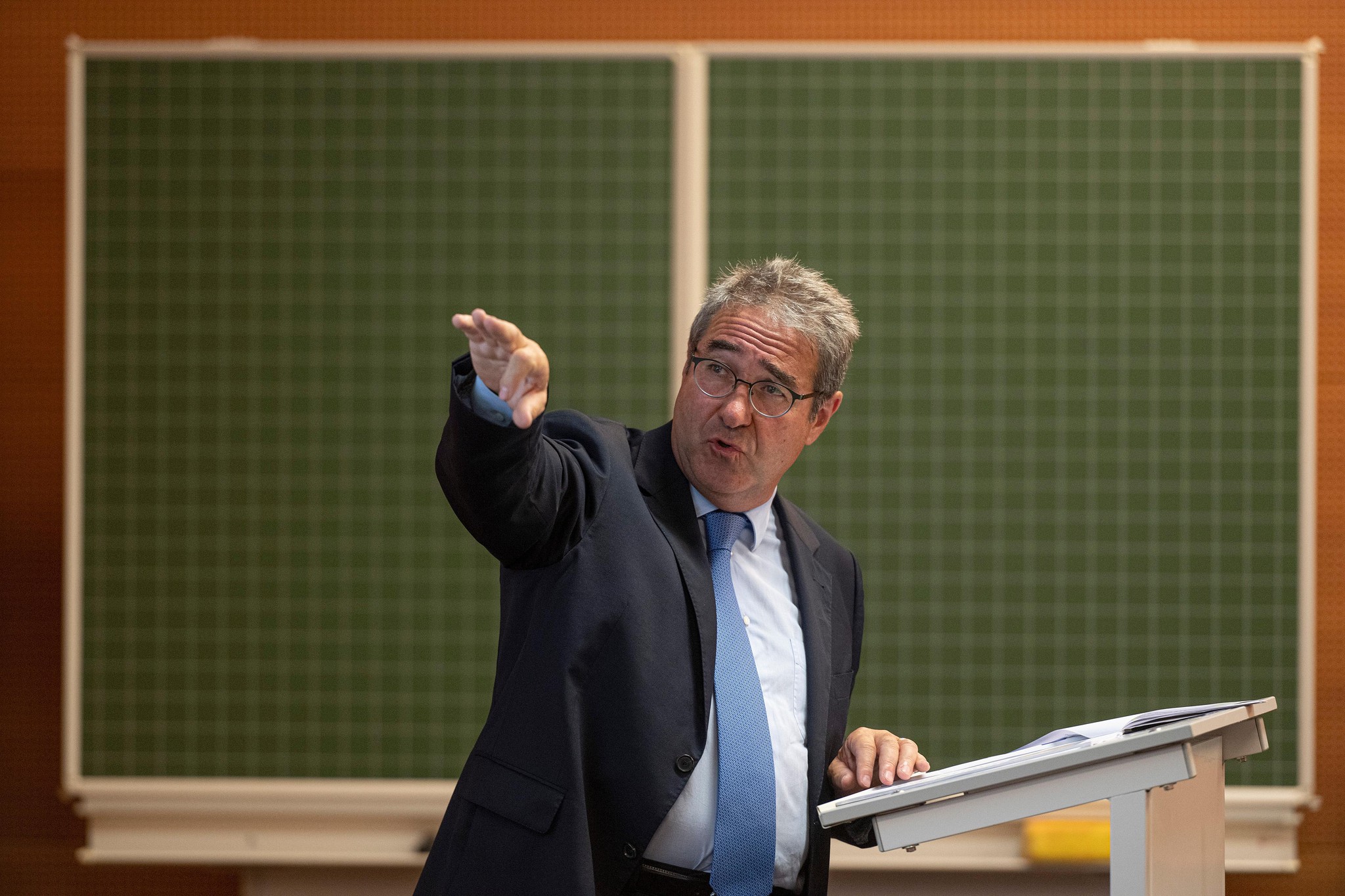 Le PLR Frédéric Borloz a succédé à Cesla Amarelle à la tête de l’École vaudoise le 1er juillet 2022.