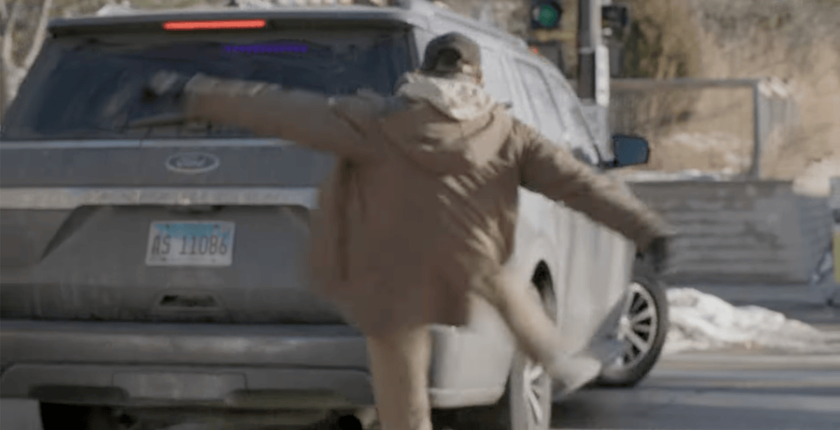 Protests in Minnesota: New video: Alex Pretti aggressively lashes out at ...