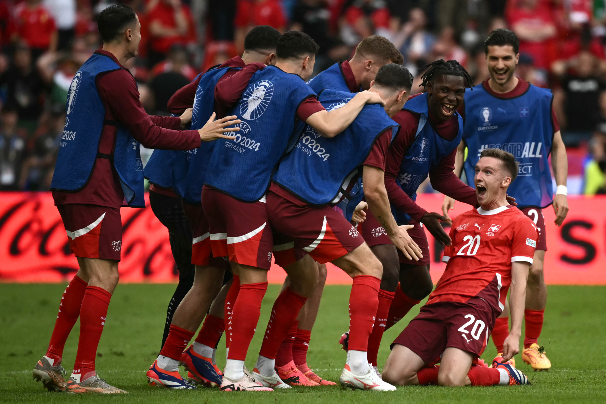 La Suisse entre à merveille dans son tournoi en battant la Hongrie