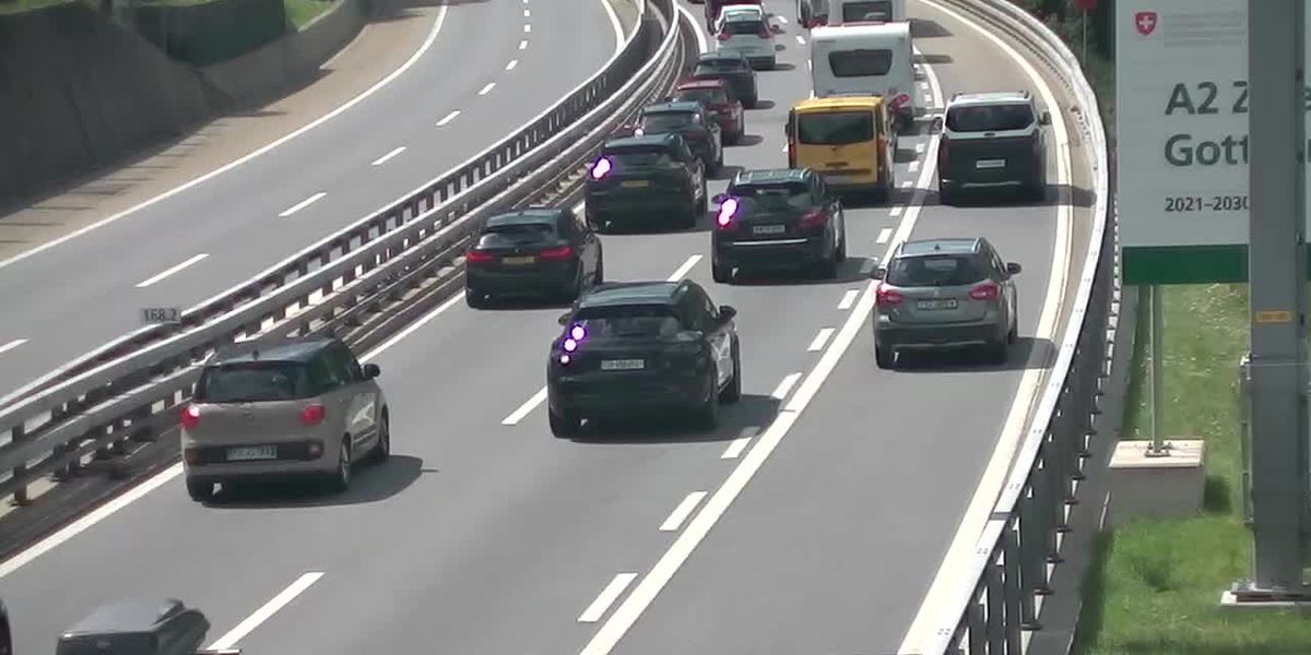 Andrang-am-Gotthard-Stau-in-G-schenen-berschreitet-Zehn-Kilometer-Marke