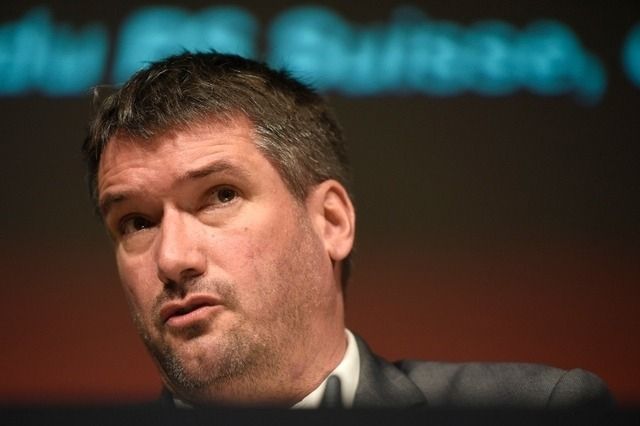 Christian Levrat, président du PS, s'excuse d'avoir fait entrer au Palais fédéral cet homme condamné pour soutien au terrorisme.