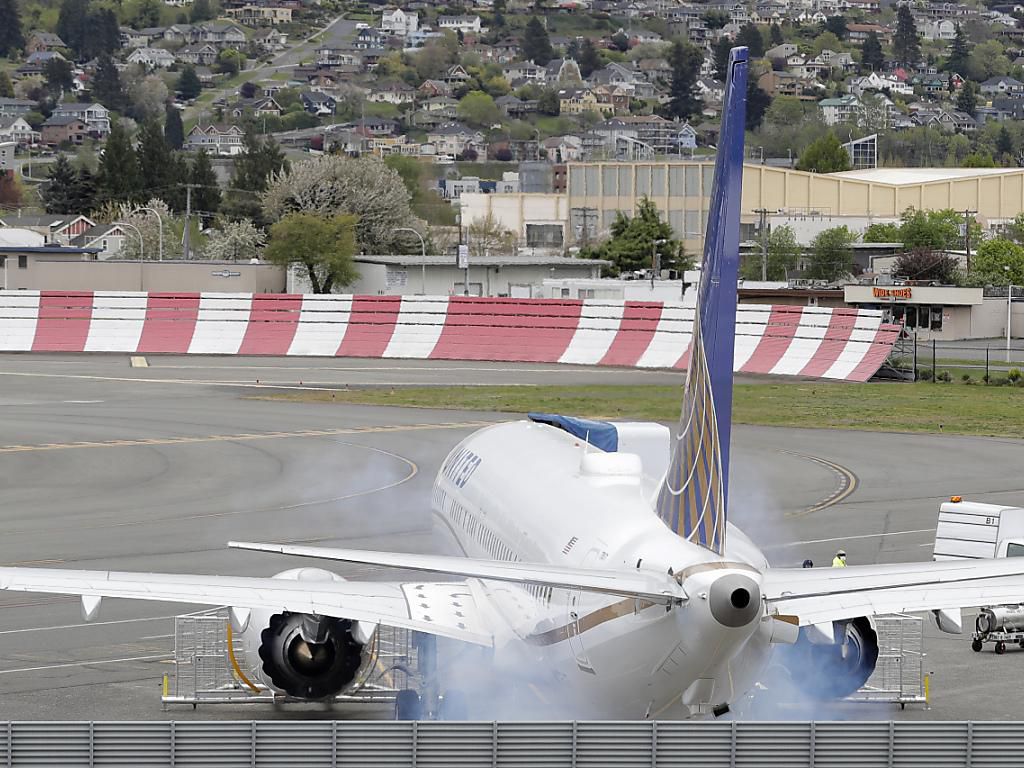 Erste Hürde für Wiederzulassung Boeing kann mit Testflügen der 737