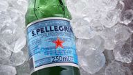 Lebensmittelkonzern unter Druck: Perrier, Glace, Vitamine: Wer kauft Nestlés ungeliebte Milliarden?