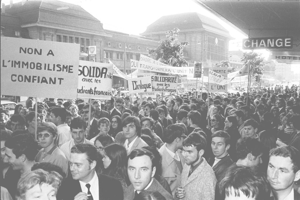 Les étudiants et la rue, une histoire d’un demi-siècle