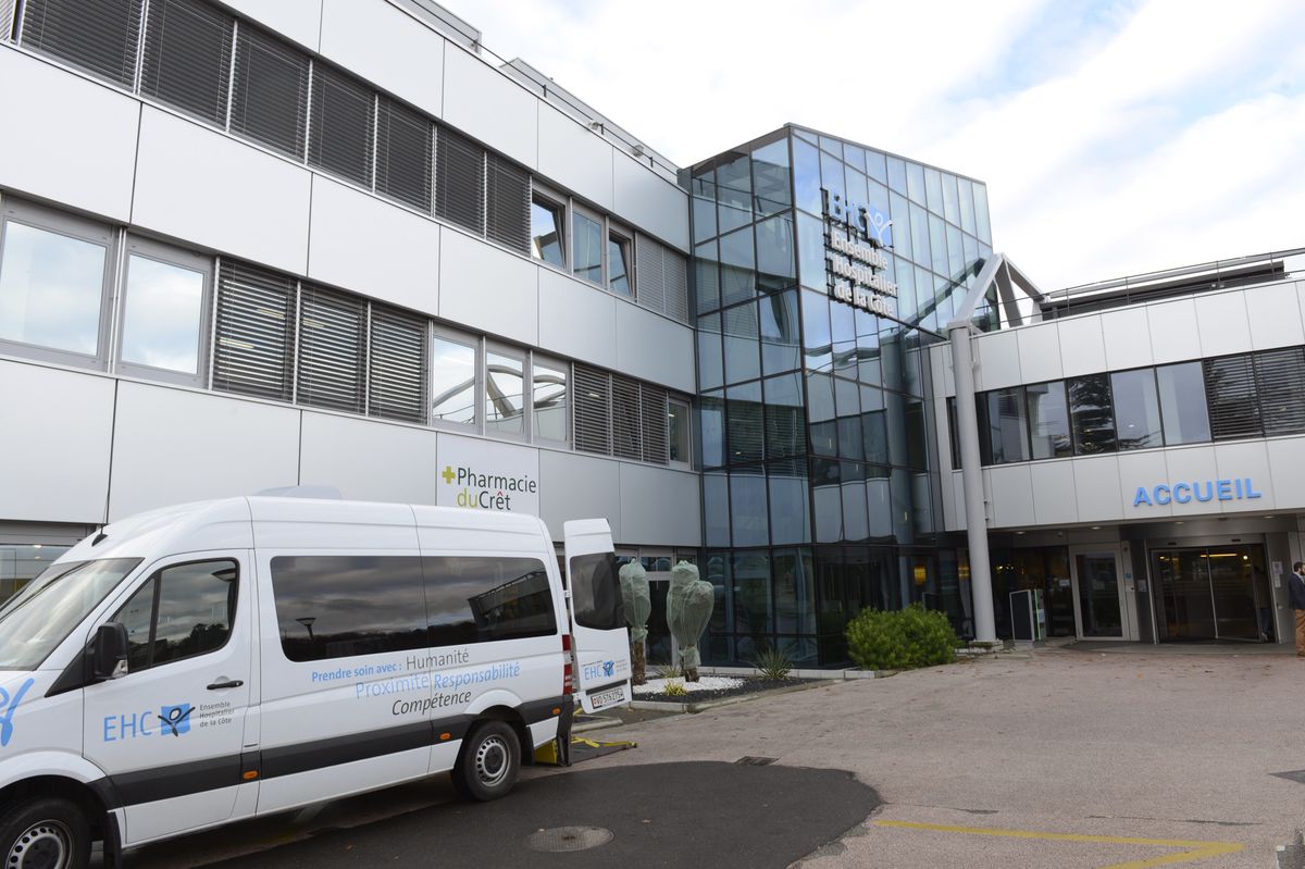 Le décès de la jeune maman était survenu plus de dix jours après son retour à domicile. Mais le Ministère public estime qu’une lacune dans les examens s’est produite lors de son hospitalisation.