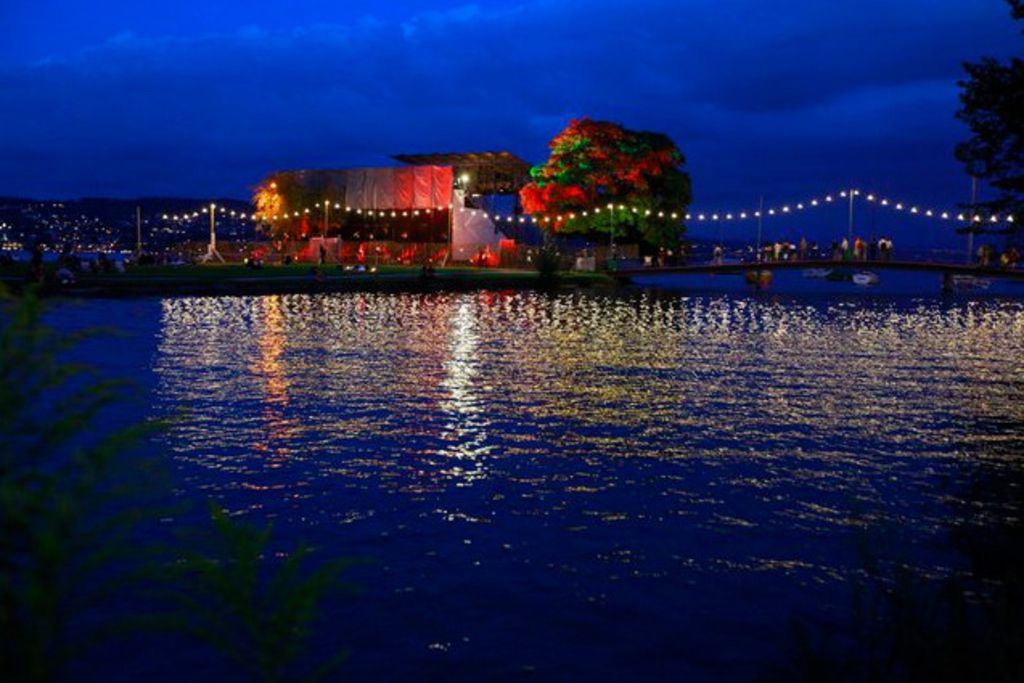 Un jeune homme meurt après un bain nocturne