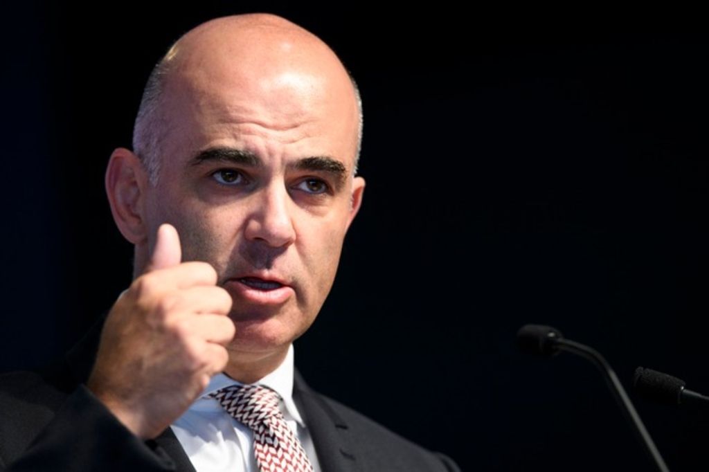 Coûts de la santé: les mesures d'Alain Berset