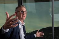 Ein Jahr Philipp Navratil: Der Nestlé-CEO sucht das Vertrauen der Börse